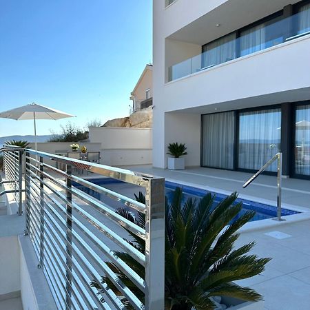 Villa Apartment Danny Baška Voda Dış mekan fotoğraf